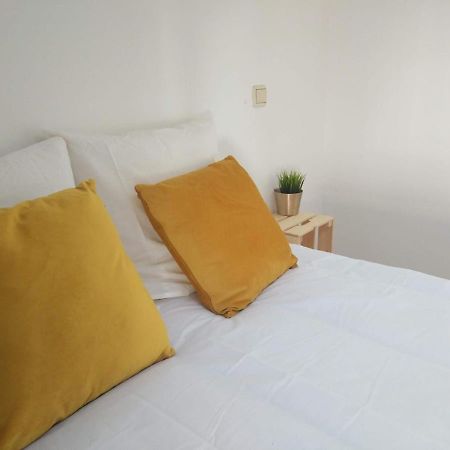 La Casa De La Flora A 3 Minutos De La Catedral Vut09187 Apartman Burgo Kültér fotó